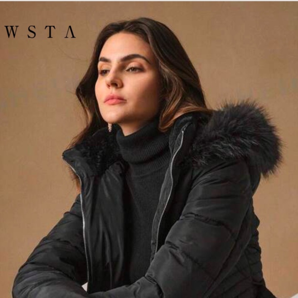 Black puffer jacket, medium length, detachable hood